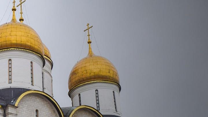 的 Cathedral of the Dormition, a 俄罗斯 Orthodox church in Moskow.